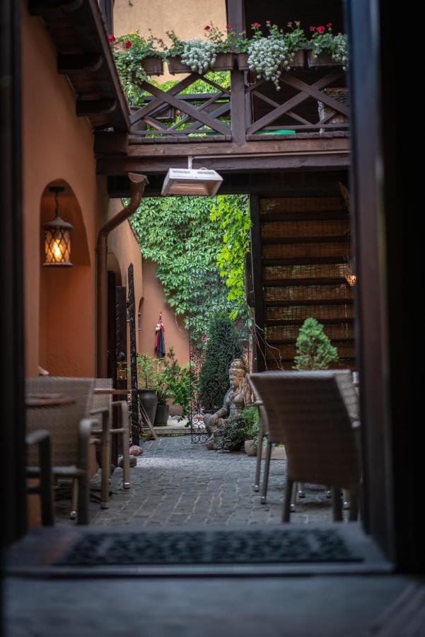 Mai Ram Yoga House Bed and Breakfast VNO Buitenkant foto